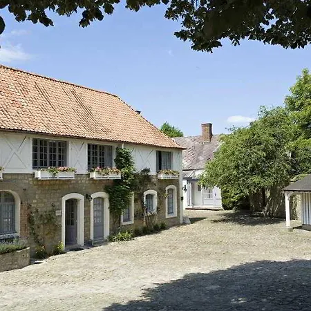 Najeti Château Cléry Hotel