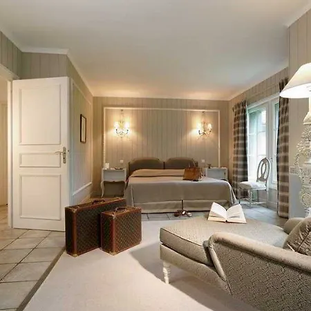 Chateau Clery Hesdin-lʼAbbé